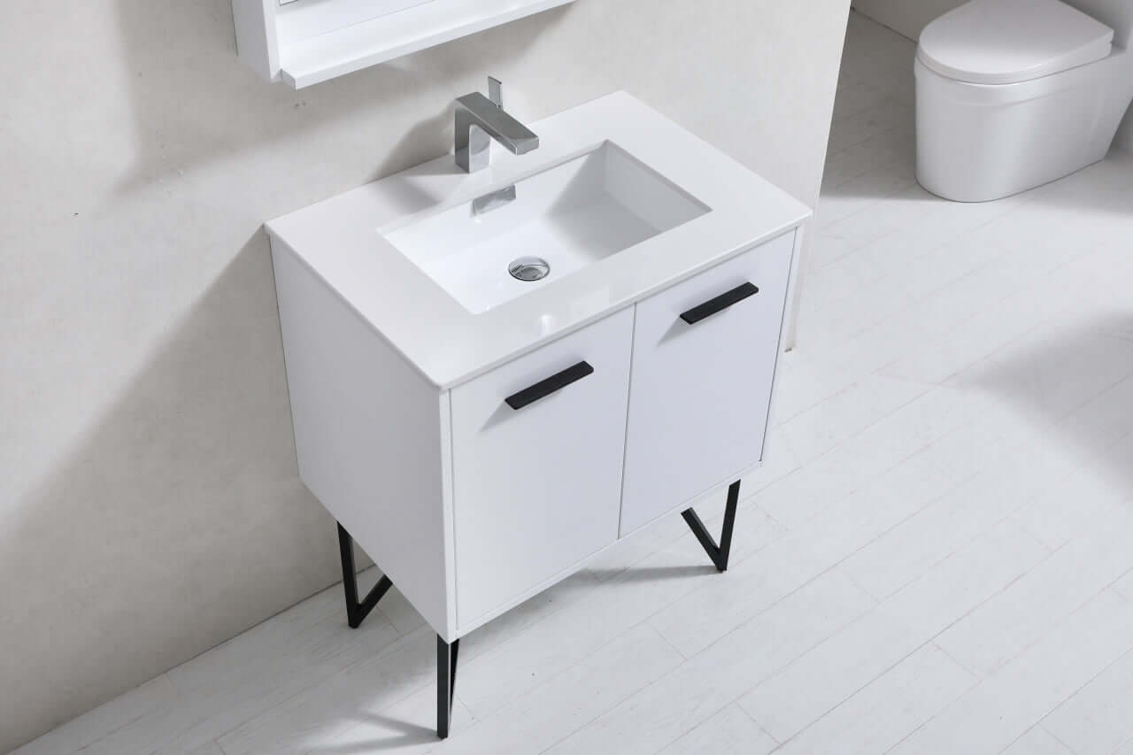 Bosco 30" Modern Bathroom Vanity w/ Quartz Countertop and Matching Mirror