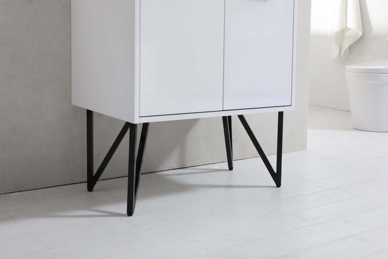 Bosco 30" Modern Bathroom Vanity w/ Quartz Countertop and Matching Mirror