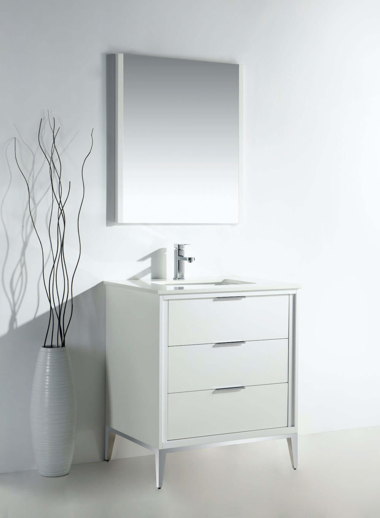 Divani 30'' Gloss White Vanity W/ Quartz Counter Top (Back Splash Free)