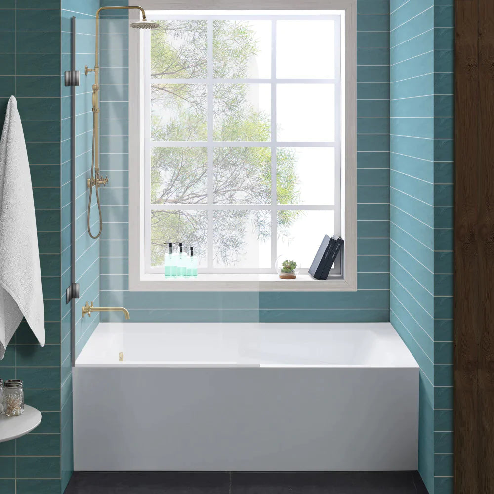 Voltaire 60" X 30" Right-Hand Drain Alcove Bathtub with Apron in Matte Black